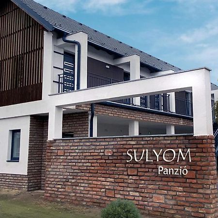 Ferienwohnung Sulyom Panzio Tiszafüred Exterior foto